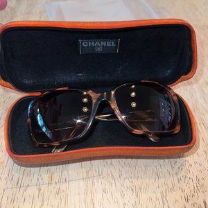 Vintage Chanel 5030 Sunglasses
